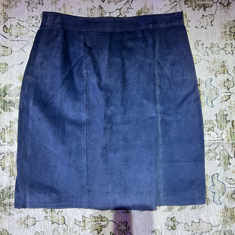TRUE VINTAGE SUEDE MINI SKIRT